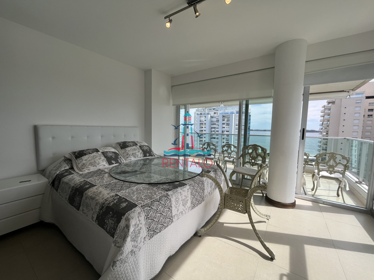 Apartamento ID.67 - Apartamento en venta 3 dormitorios en Punta del Este, playa mansa