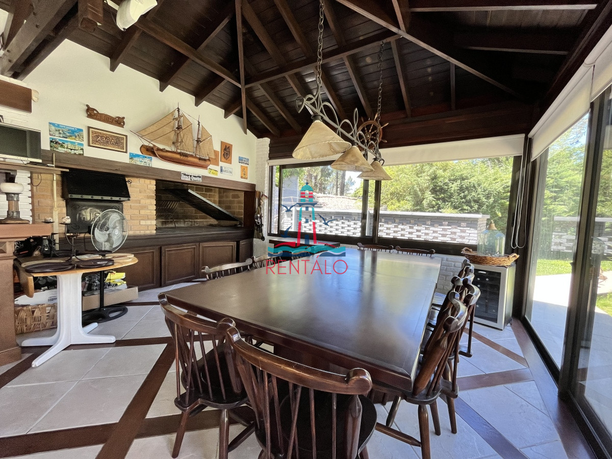 Casa ID.269 - Casa en venta 5 dormitorios en Punta del Este 