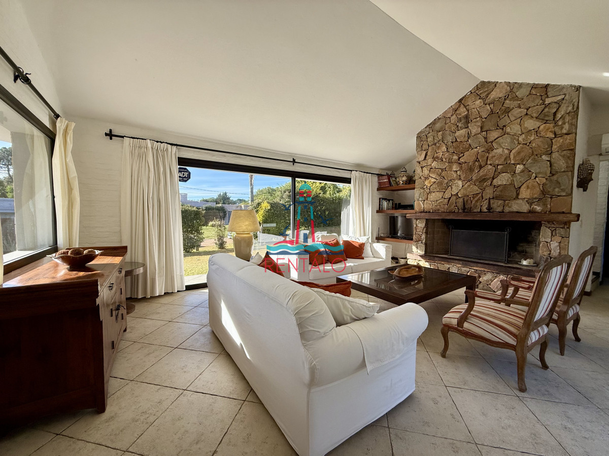 Casa ID.431 - Casa en Rincon del Indio 4 dormitorios casa en punta del este en venta 4 dormitorios