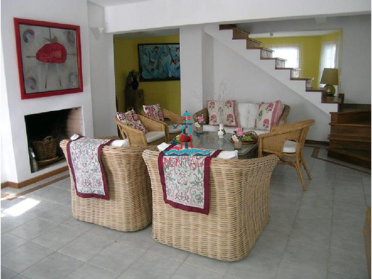 Casa ID.229 - Casa en venta en la barra maldonado punta del este 
