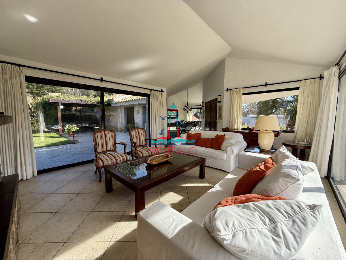 Casa ID.431 - Casa en Rincon del Indio 4 dormitorios casa en punta del este en venta 4 dormitorios