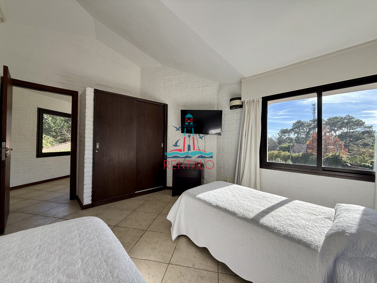 Casa ID.431 - Casa en Rincon del Indio 4 dormitorios casa en punta del este en venta 4 dormitorios
