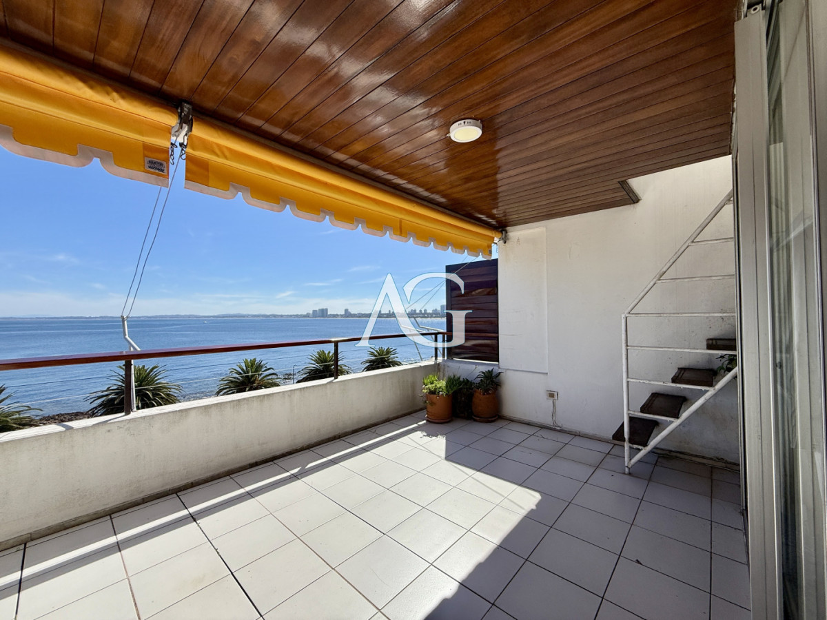 Apartamento ID.514 - Penthouse de categoría en Espigón  Rambla General Artigas