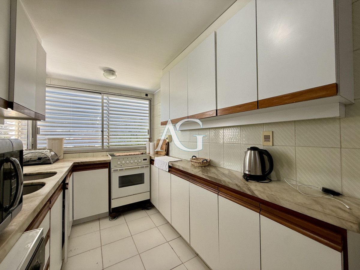 Apartamento ID.514 - Penthouse de categoría en Espigón  Rambla General Artigas