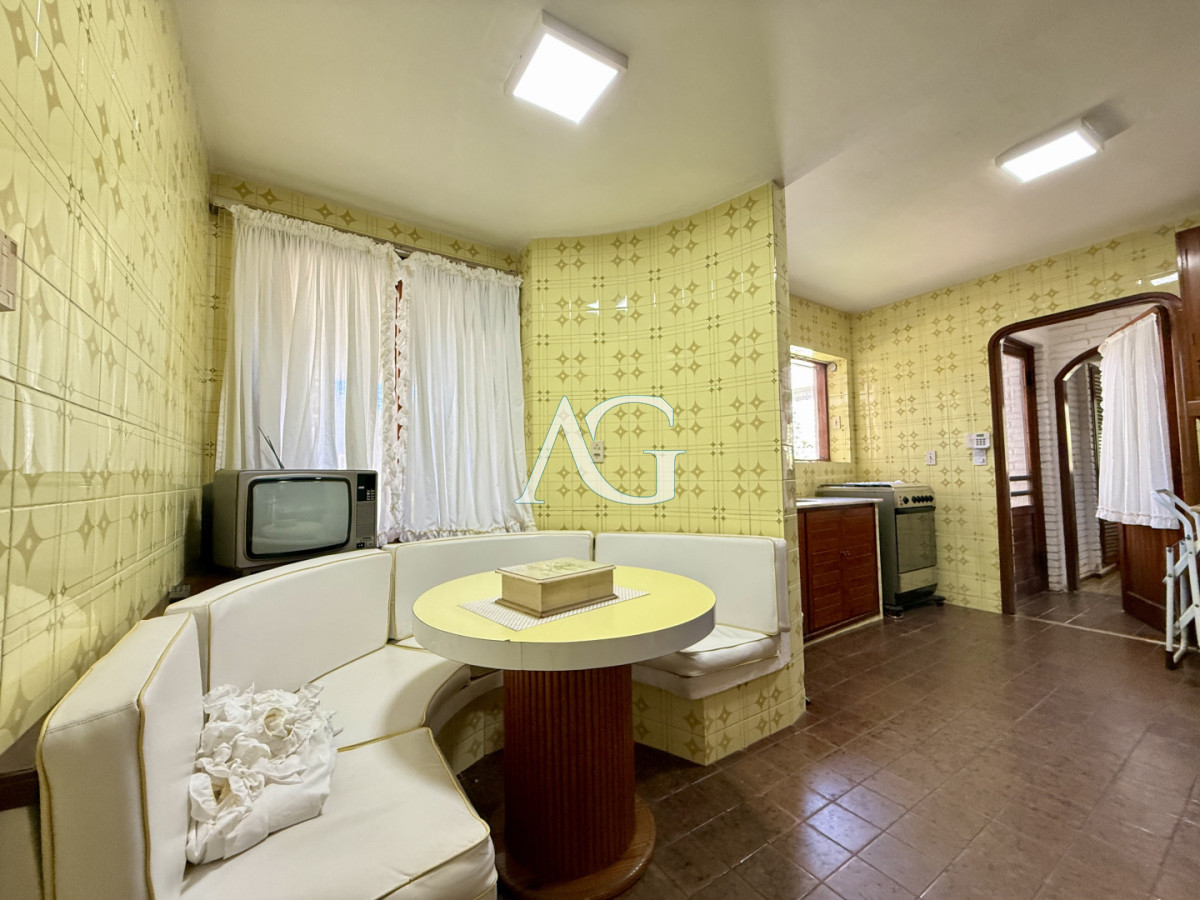 Casa ID.368 - Imponente chalet en venta sobre Av. del Mar  Exclusividad, confort y naturaleza