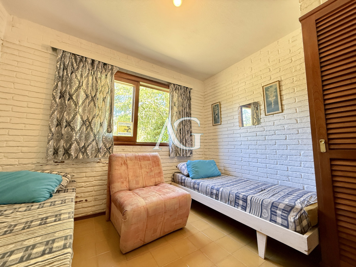 Casa ID.368 - Imponente chalet en venta sobre Av. del Mar  Exclusividad, confort y naturaleza