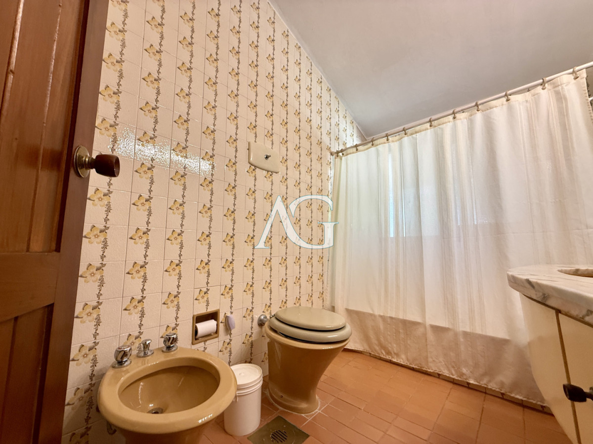 Casa ID.368 - Imponente chalet en venta sobre Av. del Mar  Exclusividad, confort y naturaleza