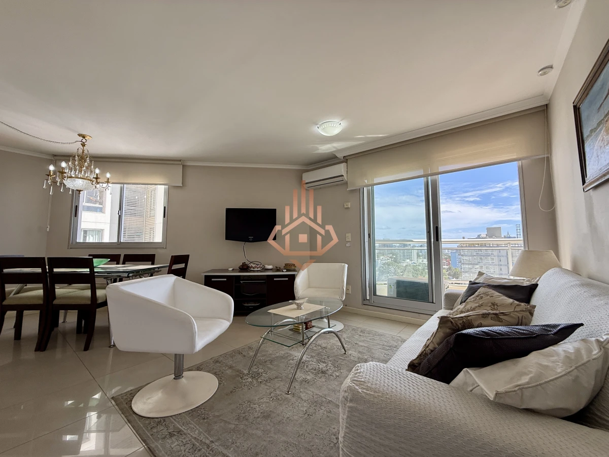 Roosevelt, Punta del Este Piso alto con Vista al Mar