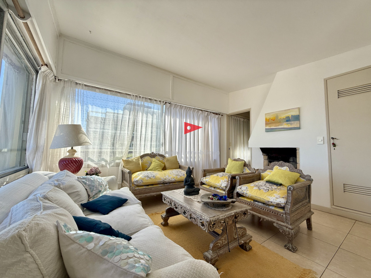 Apartamento ID.148 - Apartamento en venta  Edificio Veiramar  Calle 24 y 30