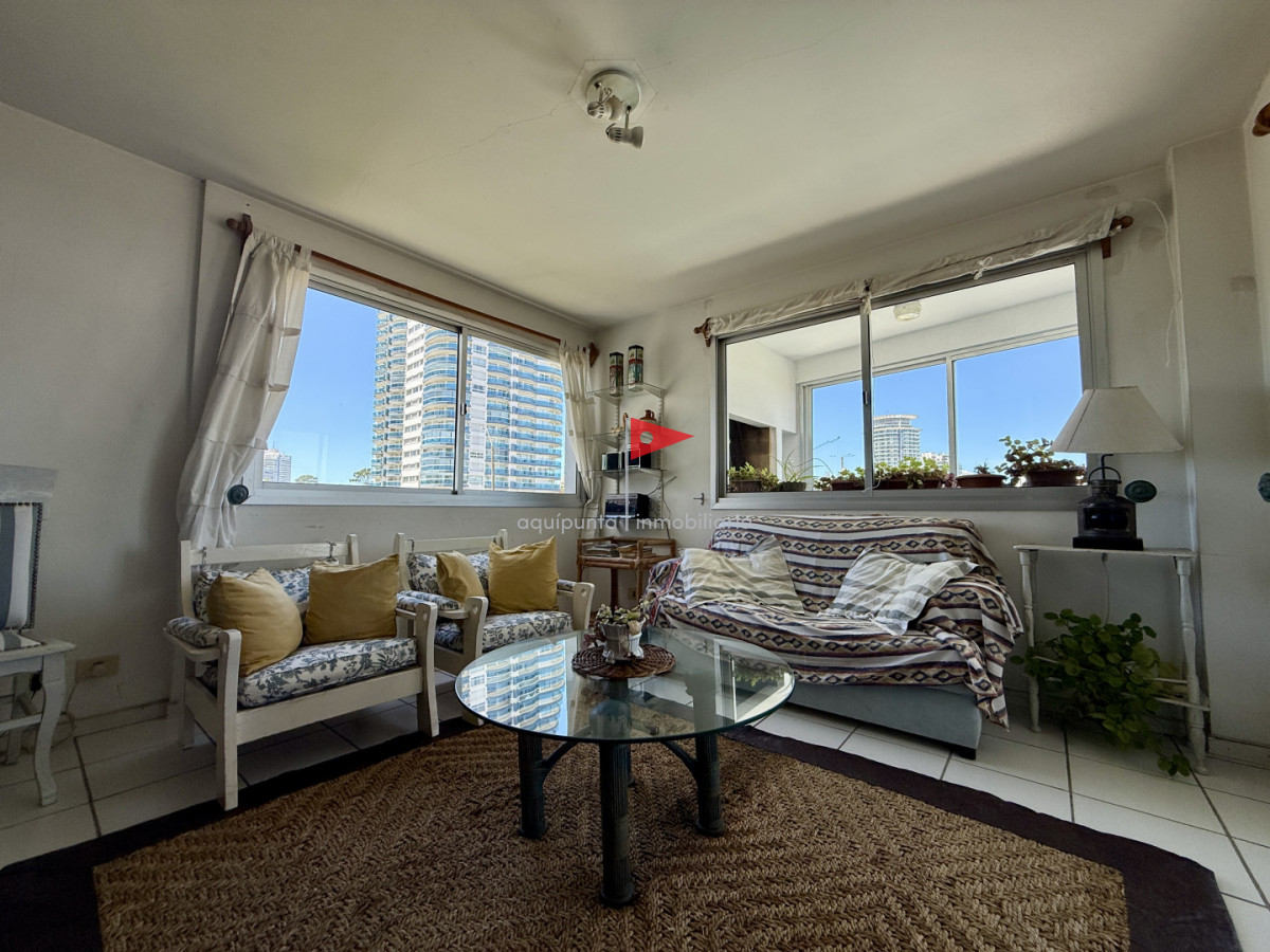 Apartamento ID.62 - Venta Apartamento 3 dormitorios  a  pasos de playa mansa punta del este 