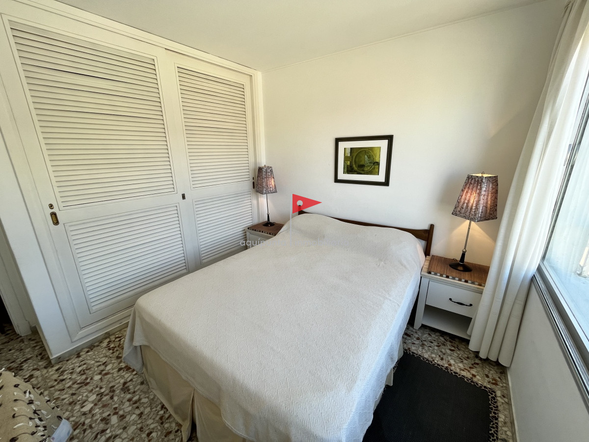 Apartamento ID.140 - Apartamento en Peninsula, 1 dormitorio  y medio 