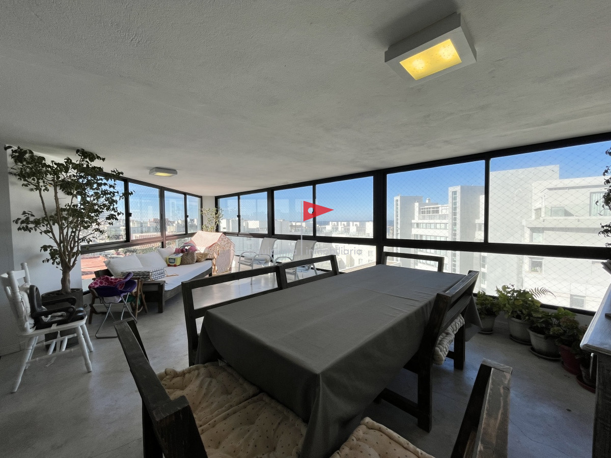 Apartamento ID.33 - Venta apartamento Punta del este península 4 dormitorios 