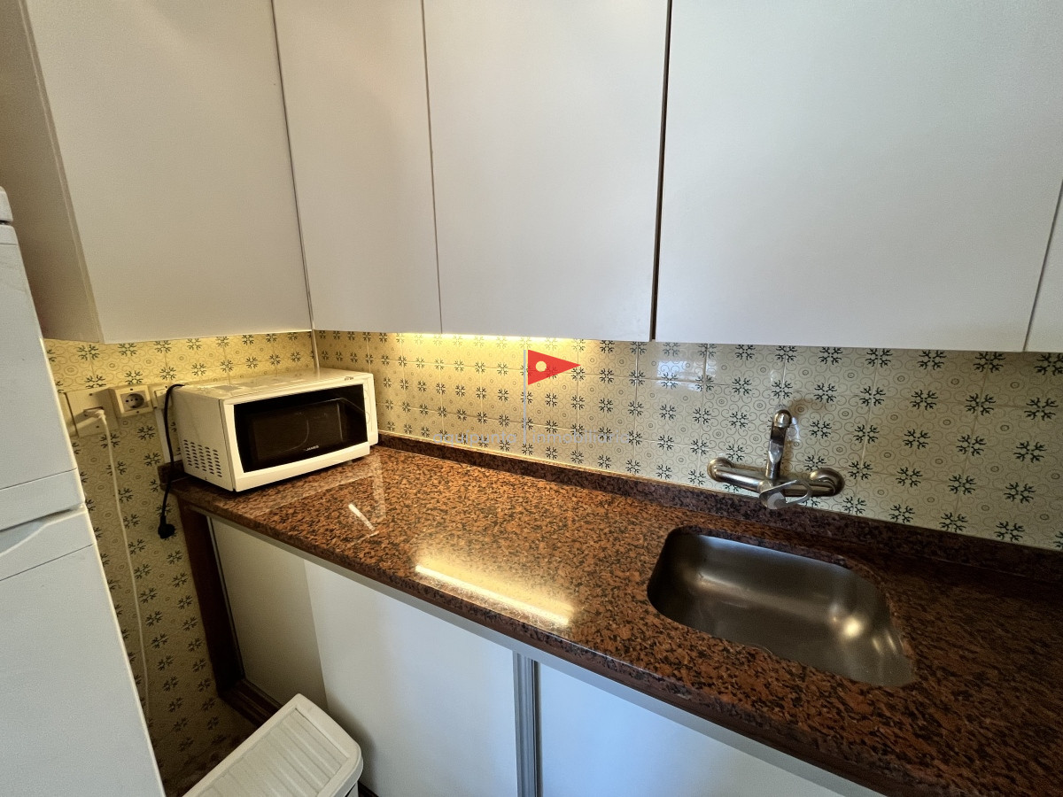 Apartamento ID.140 - Apartamento en Peninsula, 1 dormitorio  y medio 