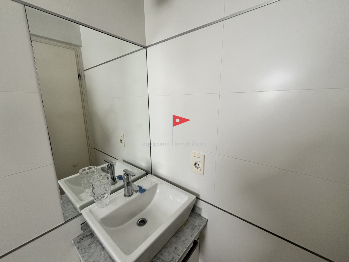 Apartamento ID.33 - Venta apartamento Punta del este península 4 dormitorios 