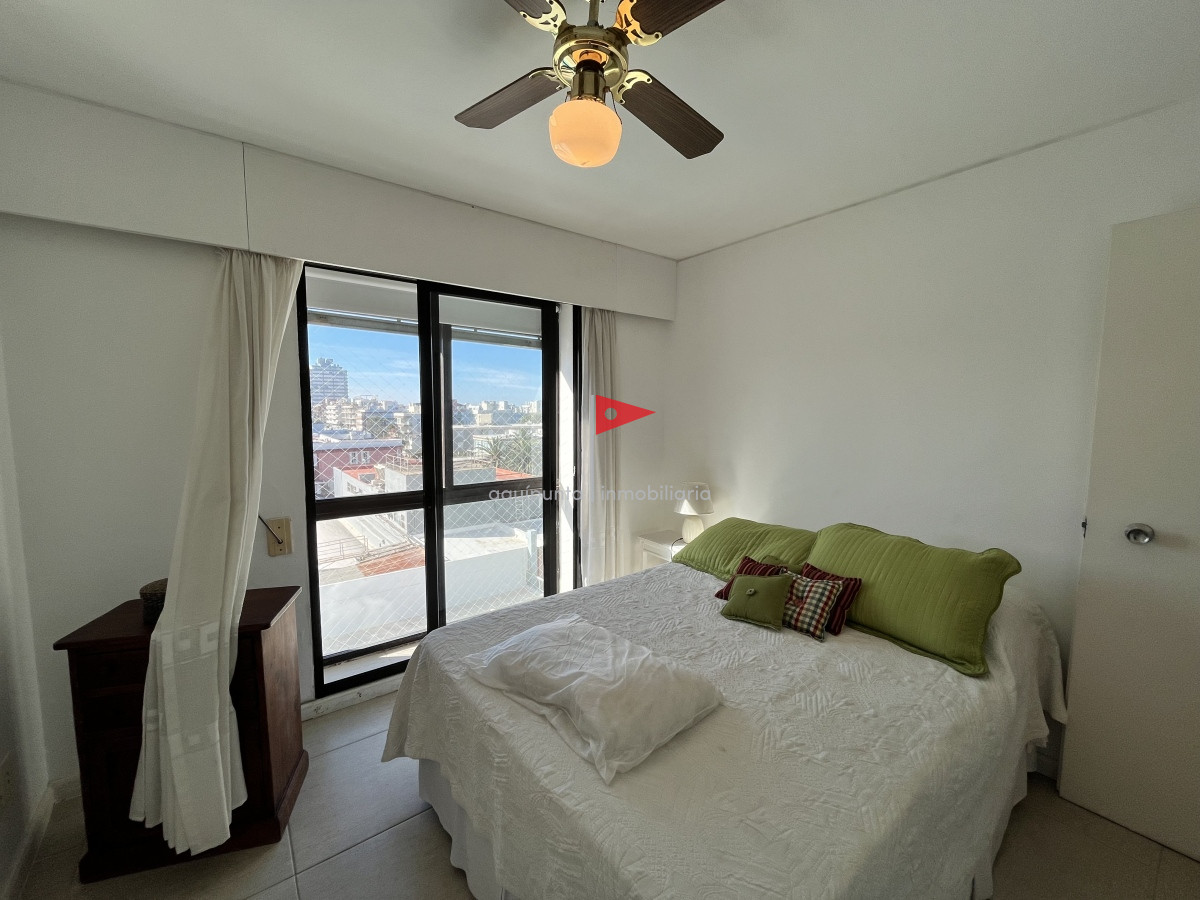 Apartamento ID.33 - Venta apartamento Punta del este península 4 dormitorios 