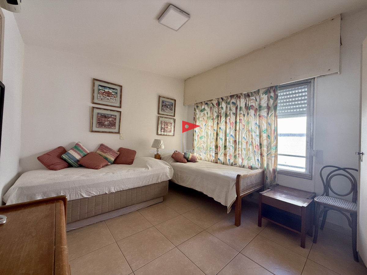 Apartamento ID.148 - Apartamento en venta  Edificio Veiramar  Calle 24 y 30