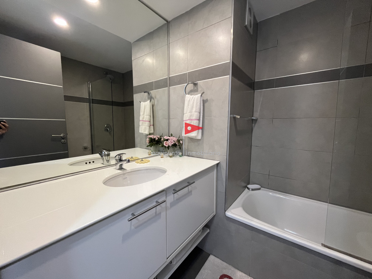 Apartamento ID.241 - Venta apartamento sobre laguna