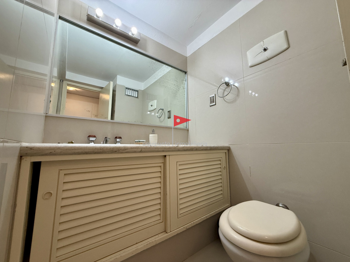 Apartamento ID.220 - Alquiler temporal  Torre El Torreón  Punta del Este