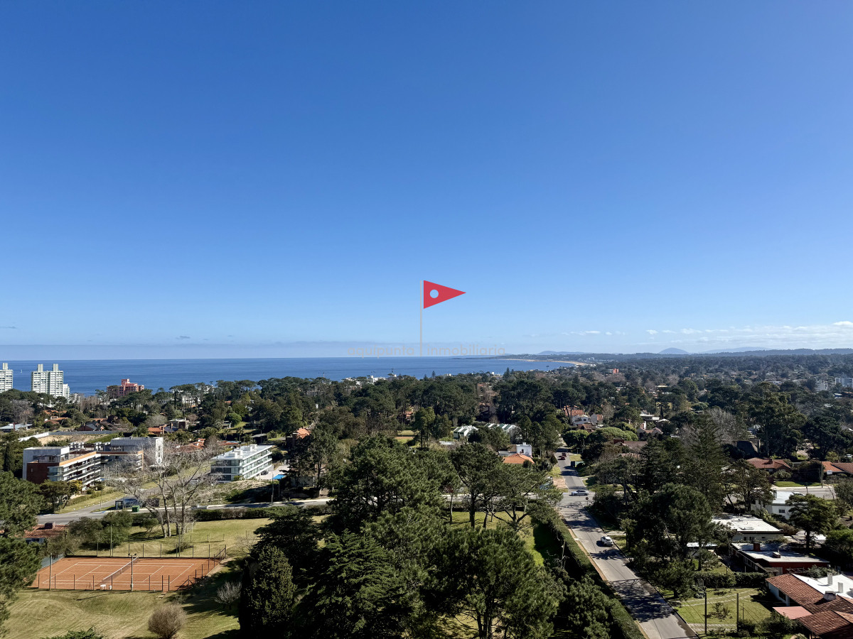 Apartamento ID.296 - Venta Parquemar R - Punta del Este