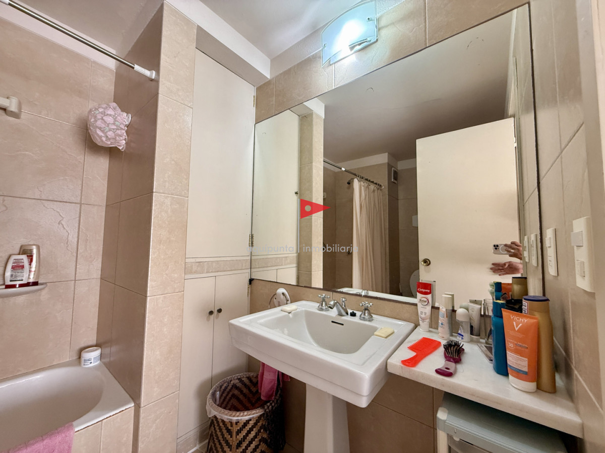 Apartamento ID.148 - Apartamento en venta  Edificio Veiramar  Calle 24 y 30