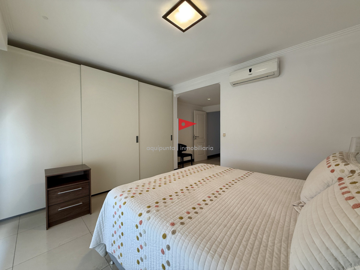 Apartamento ID.63 - Venta apartamento Punta del Este torre lobos 3 dormitorios 
