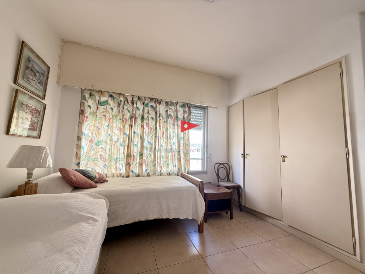 Apartamento ID.148 - Apartamento en venta  Edificio Veiramar  Calle 24 y 30