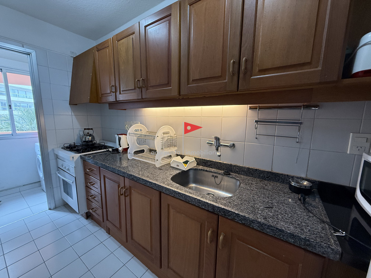 Apartamento ID.48 - Venta apartamento punta del este 2 dormitorios a pasos de playa brava