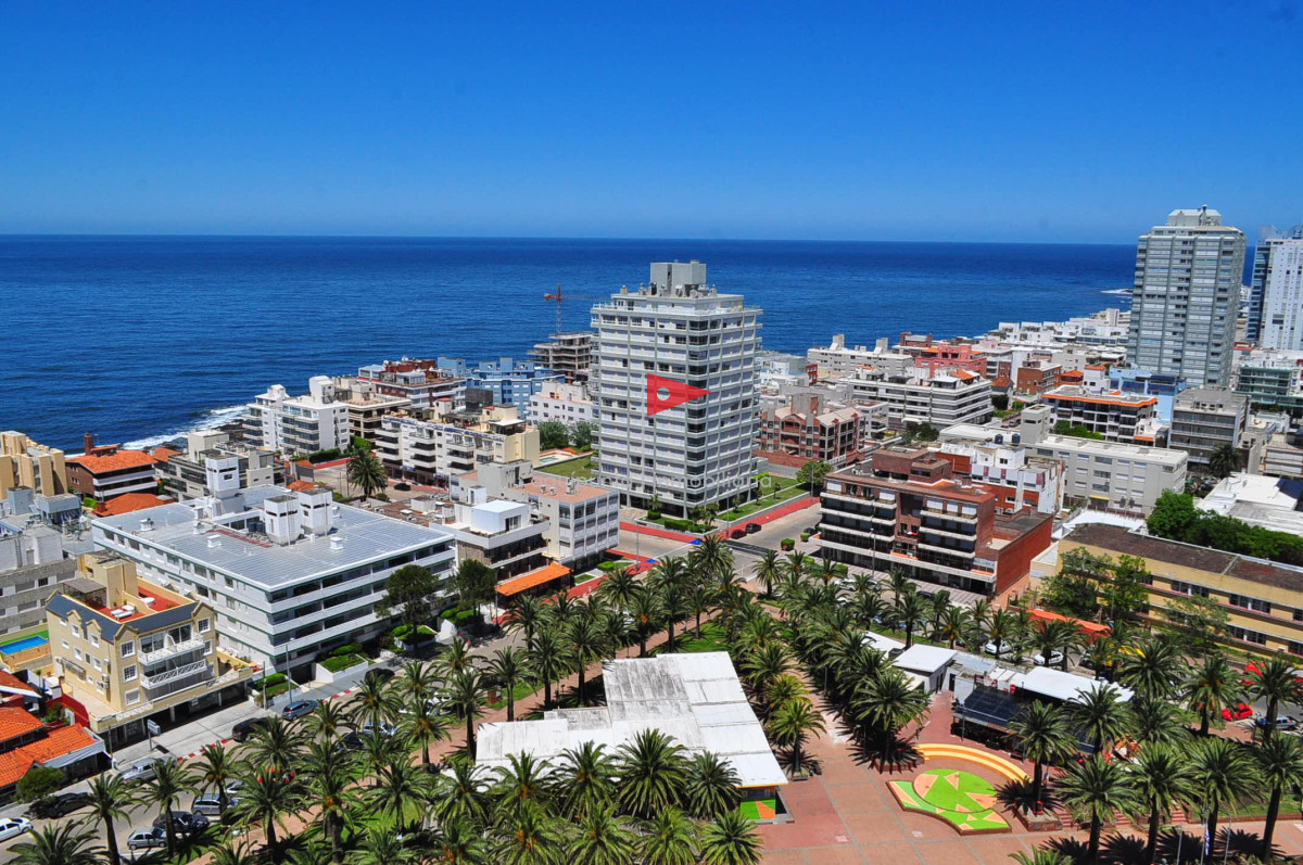 Apartamento ID.61 - Venta apartamento 1 dormitorio y medio Punta del Este PENINSULA EXCELENTE VISTA