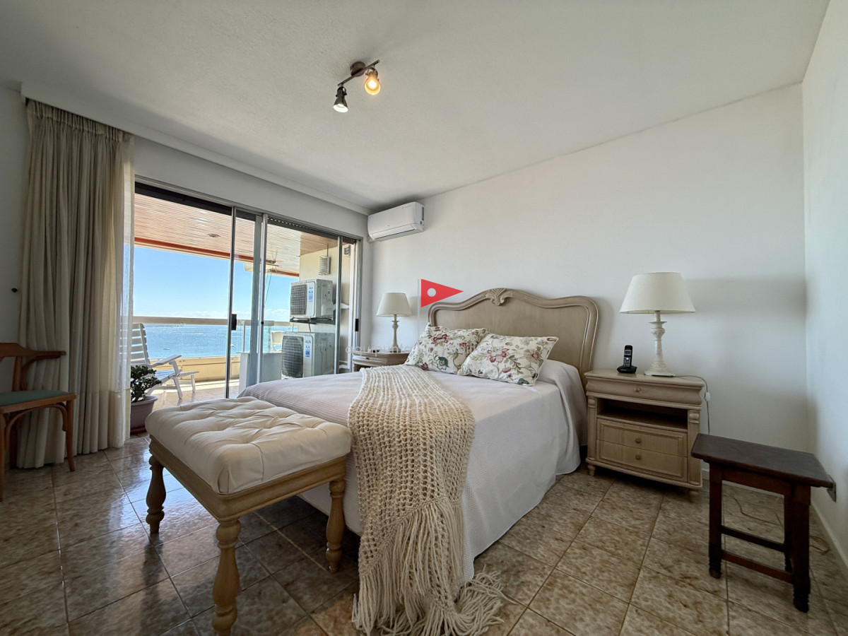Apartamento ID.220 - Alquiler temporal  Torre El Torreón  Punta del Este