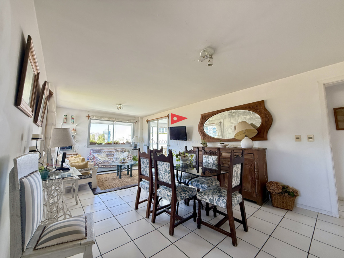 Apartamento ID.62 - Venta Apartamento 3 dormitorios  a  pasos de playa mansa punta del este 