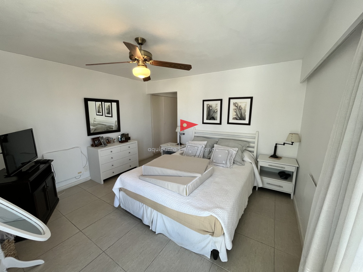 Apartamento ID.33 - Venta apartamento Punta del este península 4 dormitorios 