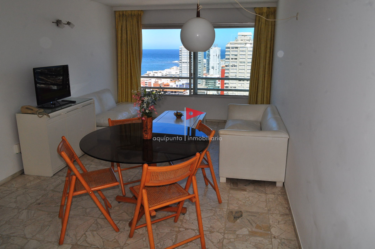 Apartamento ID.61 - Venta apartamento 1 dormitorio y medio Punta del Este PENINSULA EXCELENTE VISTA