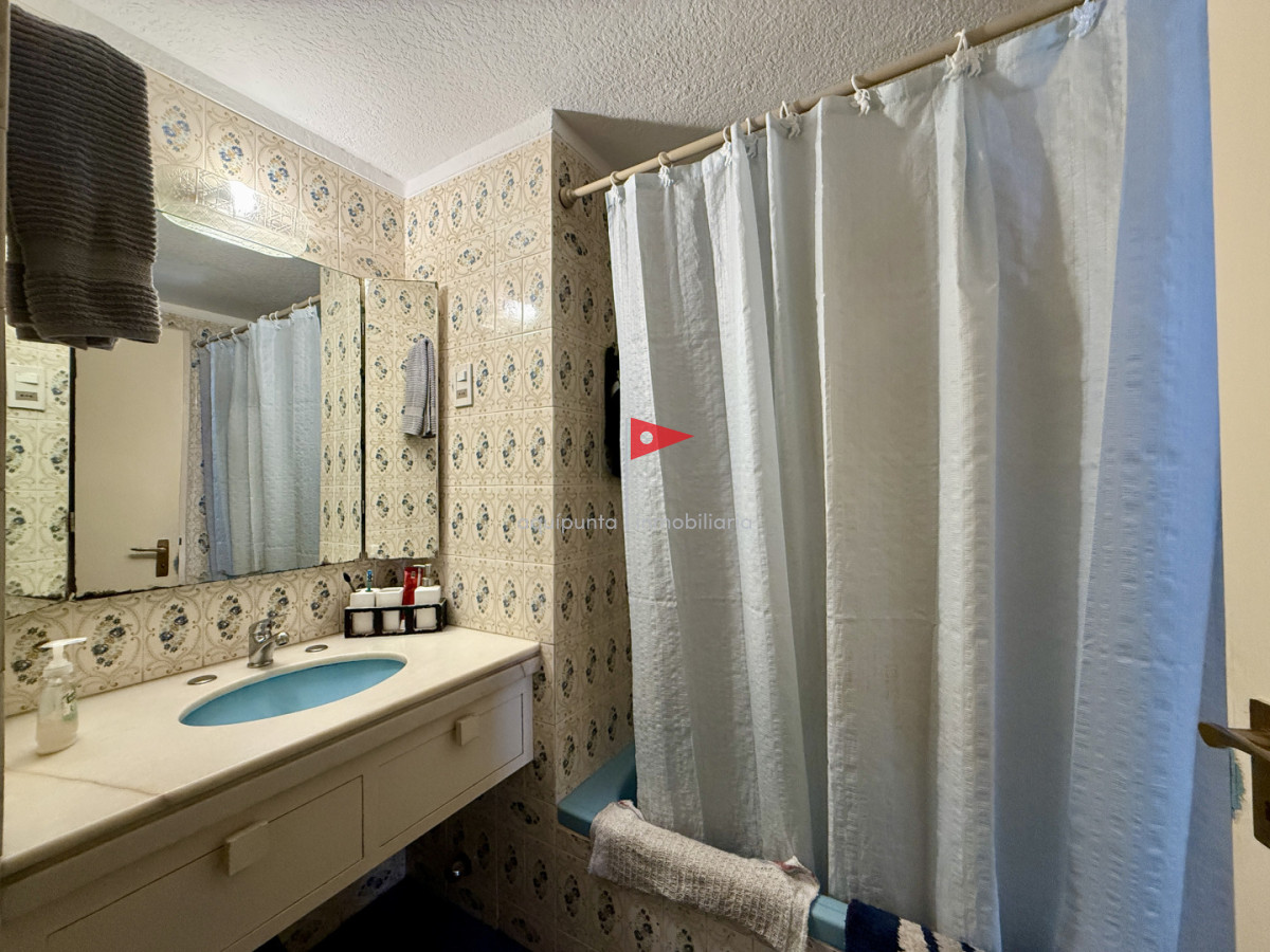 Apartamento ID.183 - Apto venta península centro a metros del puerto 