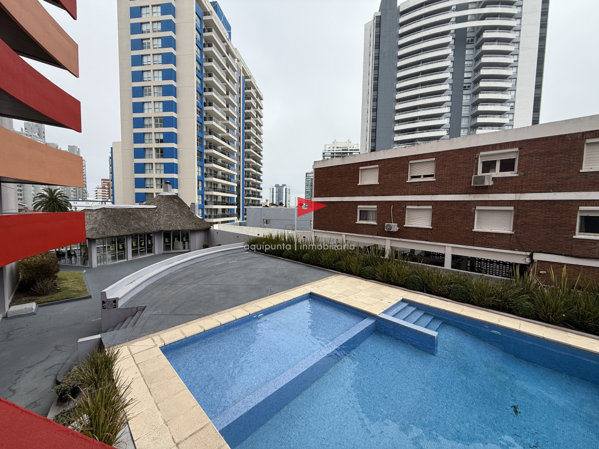 Apartamento ID.48 - Venta apartamento punta del este 2 dormitorios a pasos de playa brava