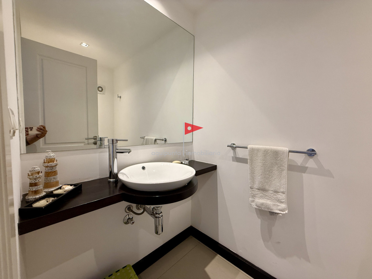 Apartamento ID.63 - Venta apartamento Punta del Este torre lobos 3 dormitorios 