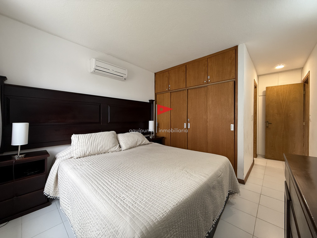 Apartamento ID.48 - Venta apartamento punta del este 2 dormitorios a pasos de playa brava
