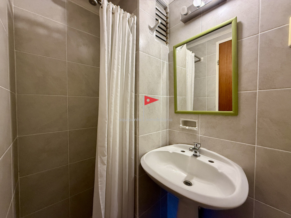 Apartamento ID.189 - Venta de Apartamento  Parquemar Bosque  Parada 15 de Av. Roosevelt, Punta del Este