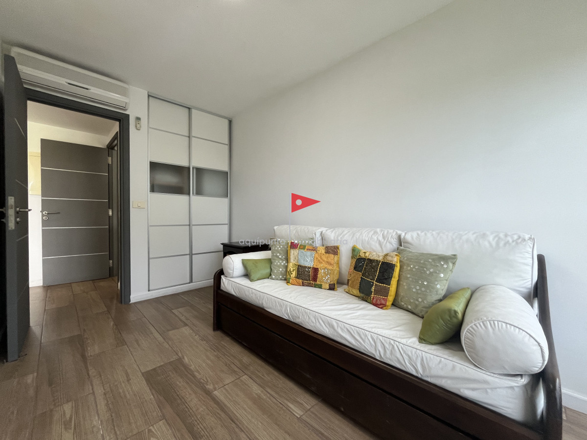 Apartamento ID.241 - Venta apartamento sobre laguna