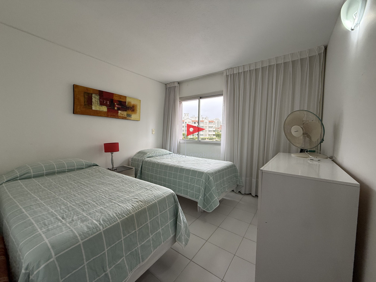 Apartamento ID.48 - Venta apartamento punta del este 2 dormitorios a pasos de playa brava