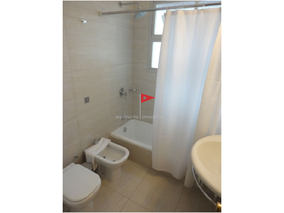 Apartamento ID.32 - Apartamento en Venta – Edificio Brioni, Punta del Este