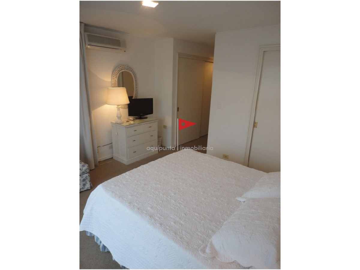 Apartamento ID.32 - Apartamento en Venta – Edificio Brioni, Punta del Este