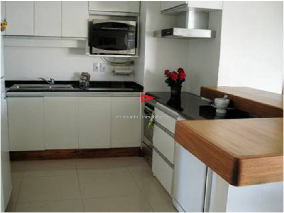 Apartamento ID.274 - Vendo apartamento vista al mar en p del este