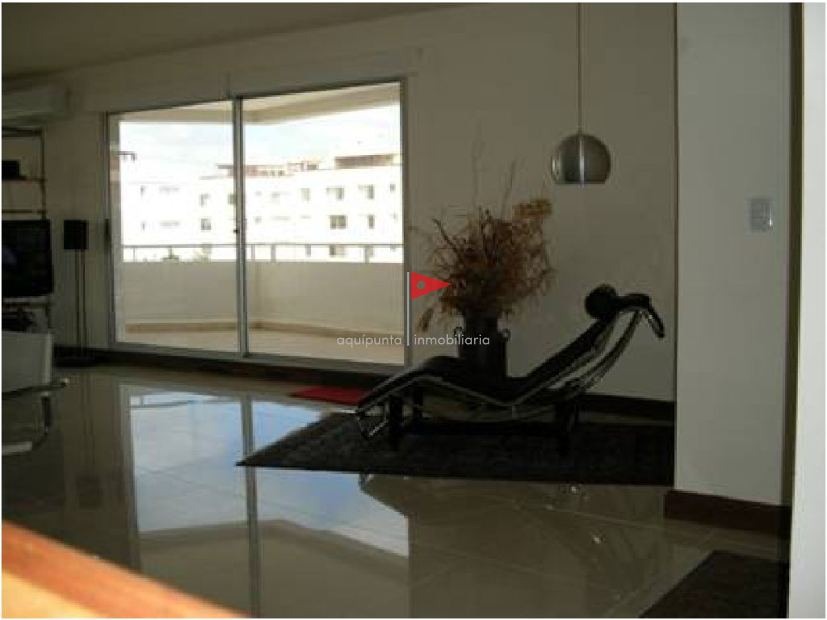 Apartamento ID.274 - Vendo apartamento vista al mar en p del este