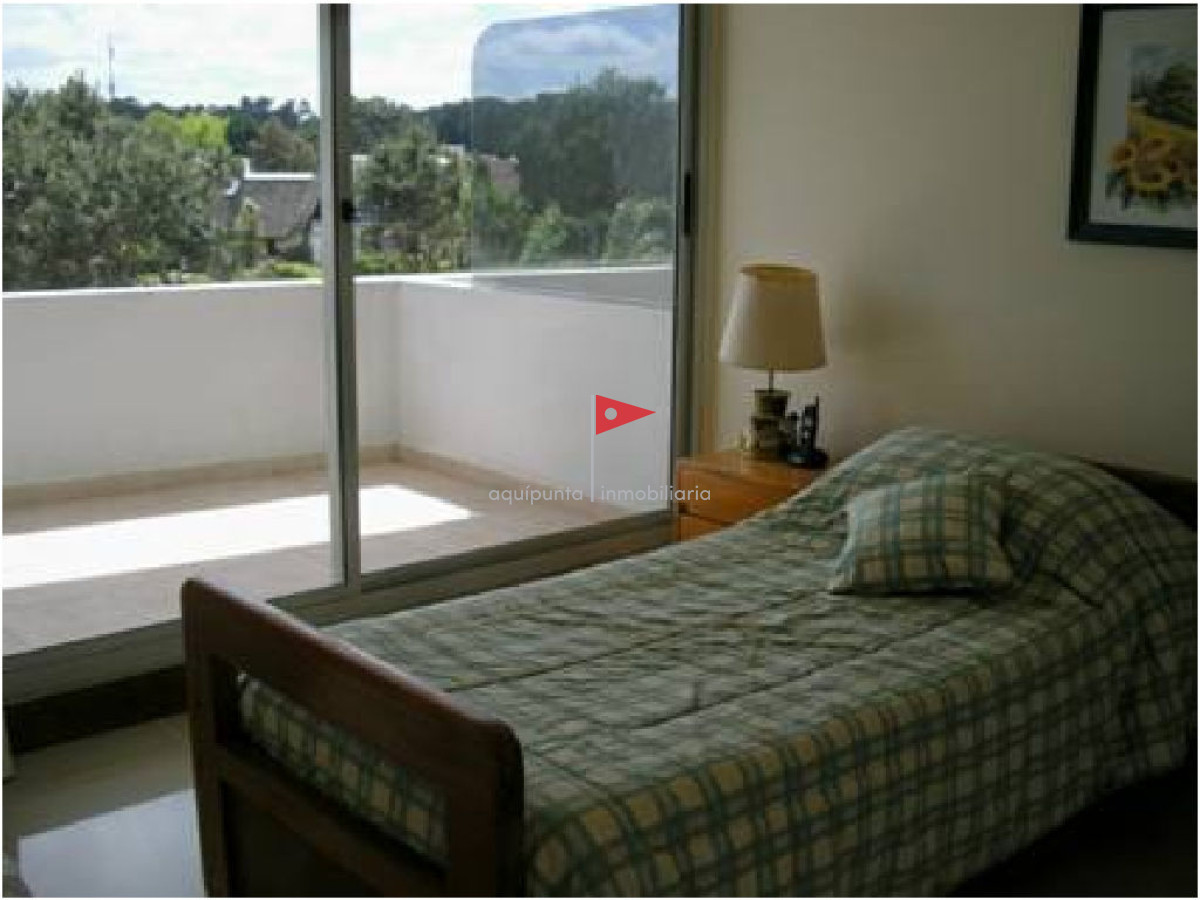 Apartamento ID.274 - Vendo apartamento vista al mar en p del este