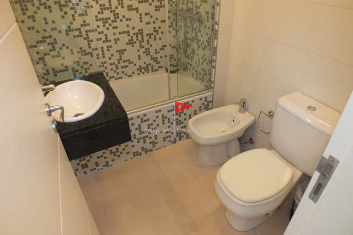 Apartamento ID.101 - DIVINO DEPTO EN VENTA PUNTA DEL ESTE!!!!