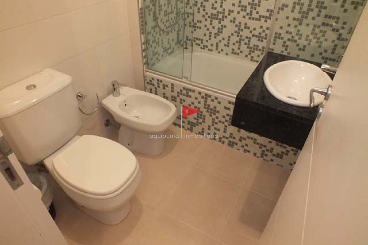 Apartamento ID.101 - DIVINO DEPTO EN VENTA PUNTA DEL ESTE!!!!