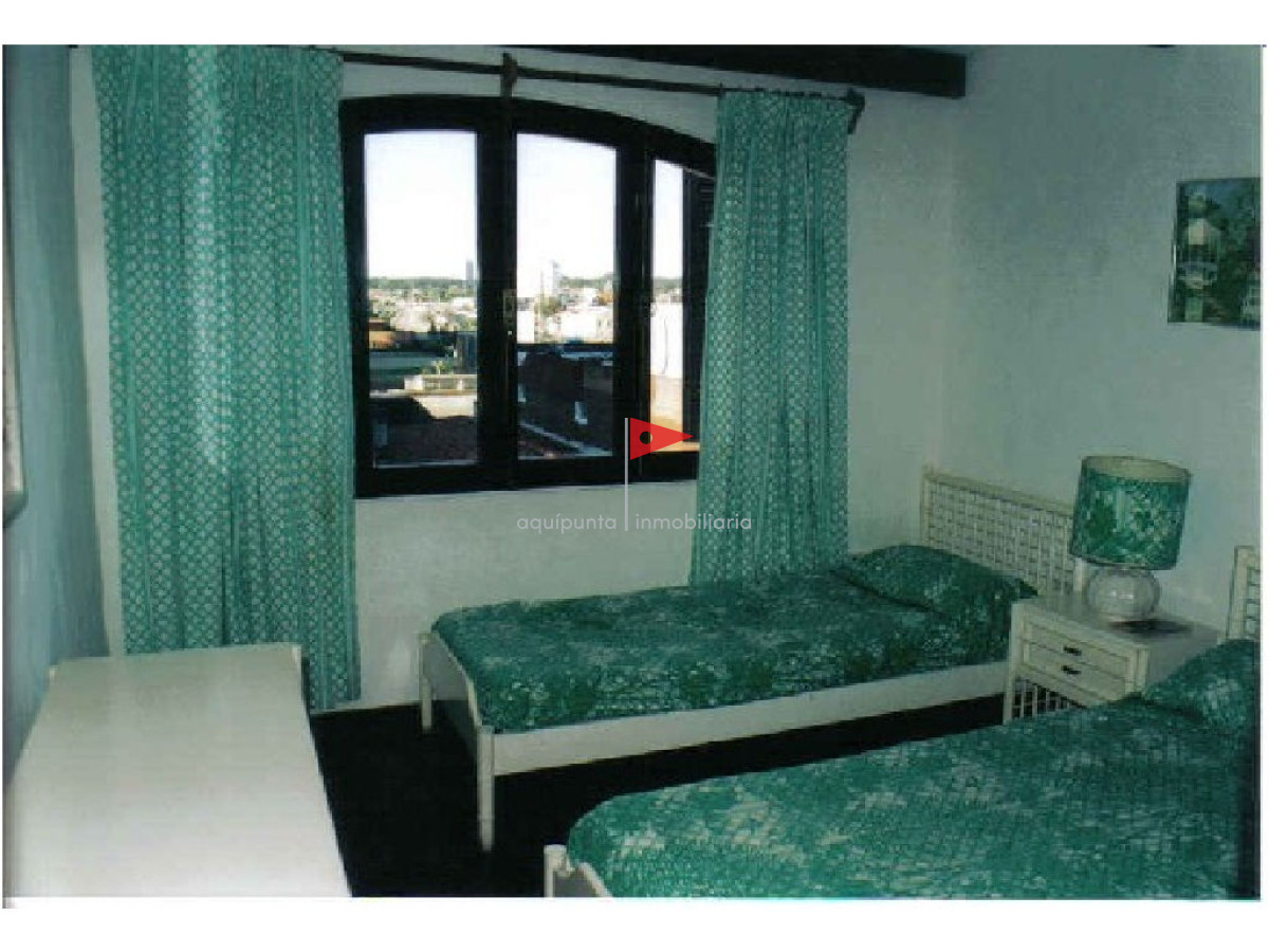 Apartamento ID.80 - Venta Apartamento en Peninsula 3 dorm 2 baños 