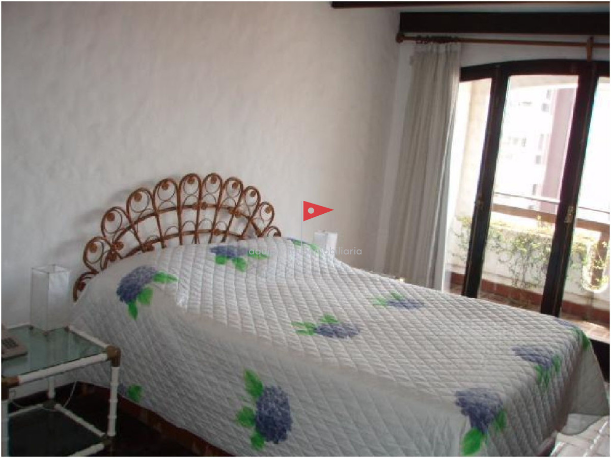 Apartamento ID.80 - Venta Apartamento en Peninsula 3 dorm 2 baños 