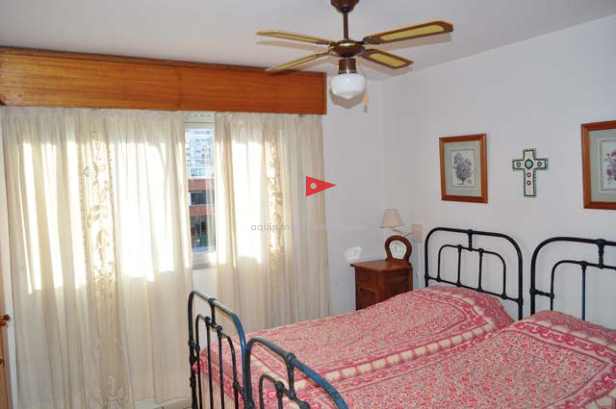 Apartamento ID.62 - Venta Apartamento 3 dormitorios  a  pasos de playa mansa punta del este 