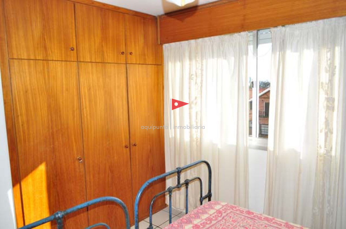 Apartamento ID.62 - Venta Apartamento 3 dormitorios  a  pasos de playa mansa punta del este 